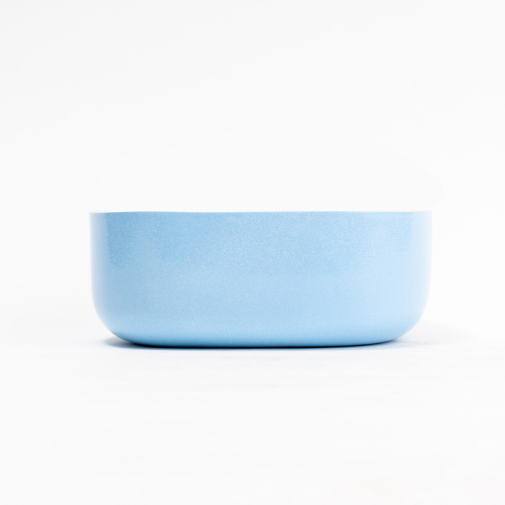 Side of blue bowl - Artychoke