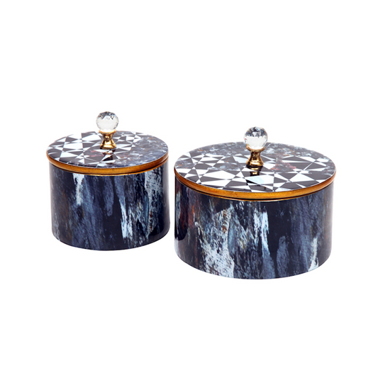 Monochrome Round Box