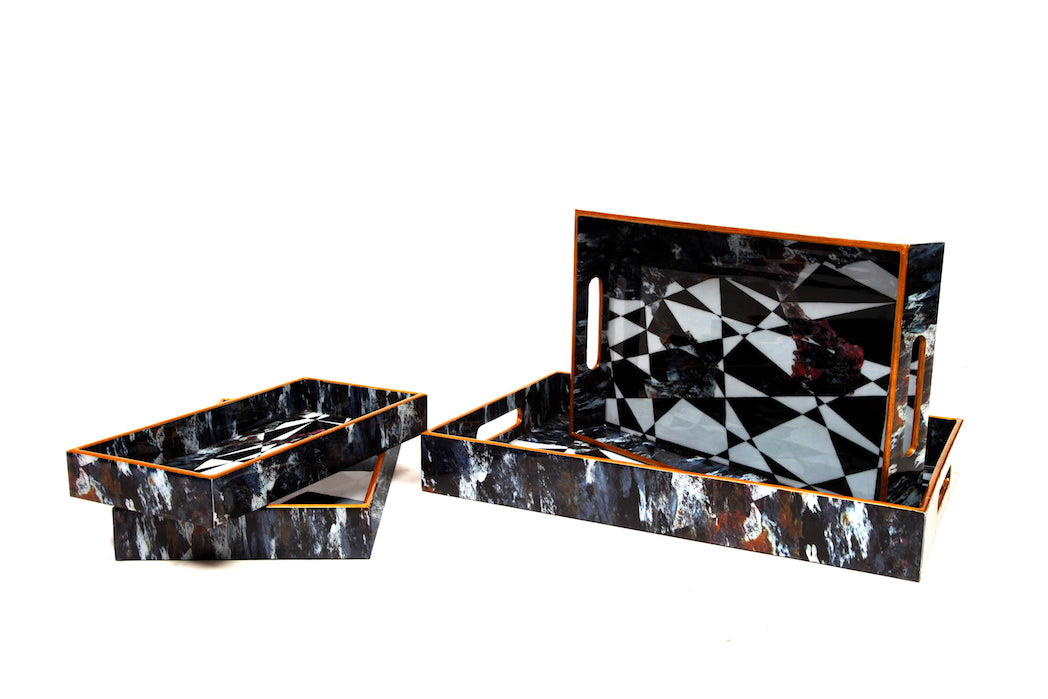 Monochrome light Weight & Highly Durable Trays