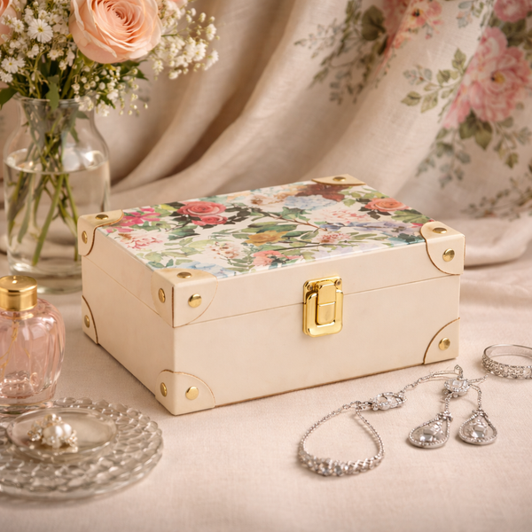 Summer Jewelry Trunk